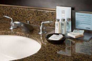 Hampton & North 3* Longview